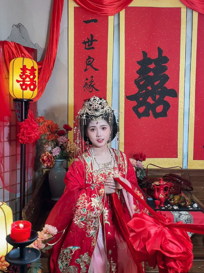 如何配合内链策略？